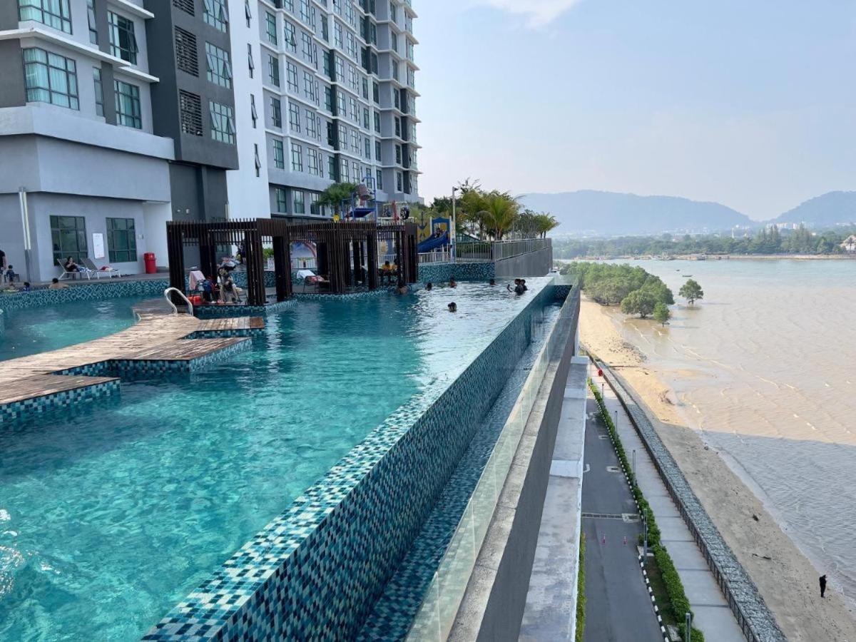 House Of 99 Apartment Kuantan Exterior photo